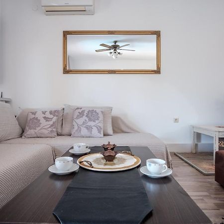 Apartmani Es Фажана Екстер'єр фото