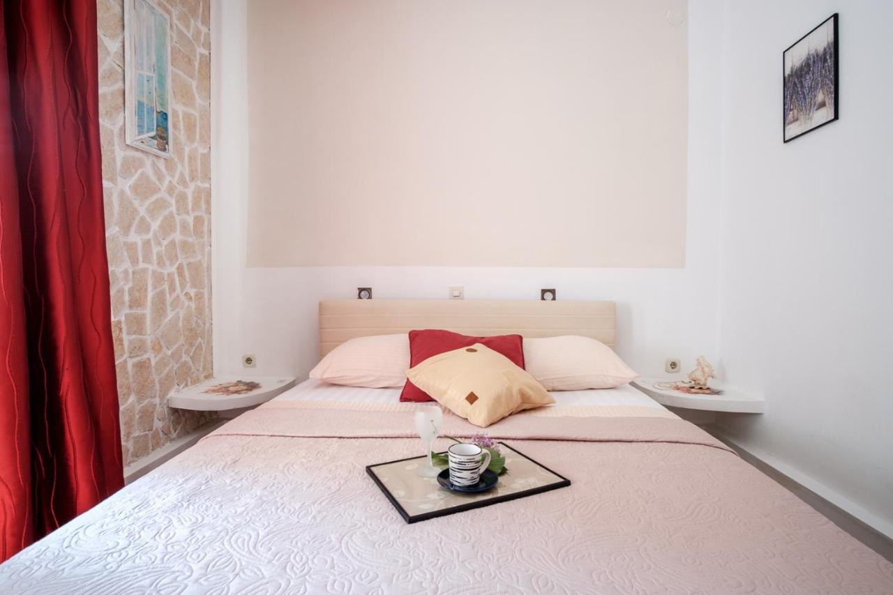 Apartmani Es Фажана Екстер'єр фото